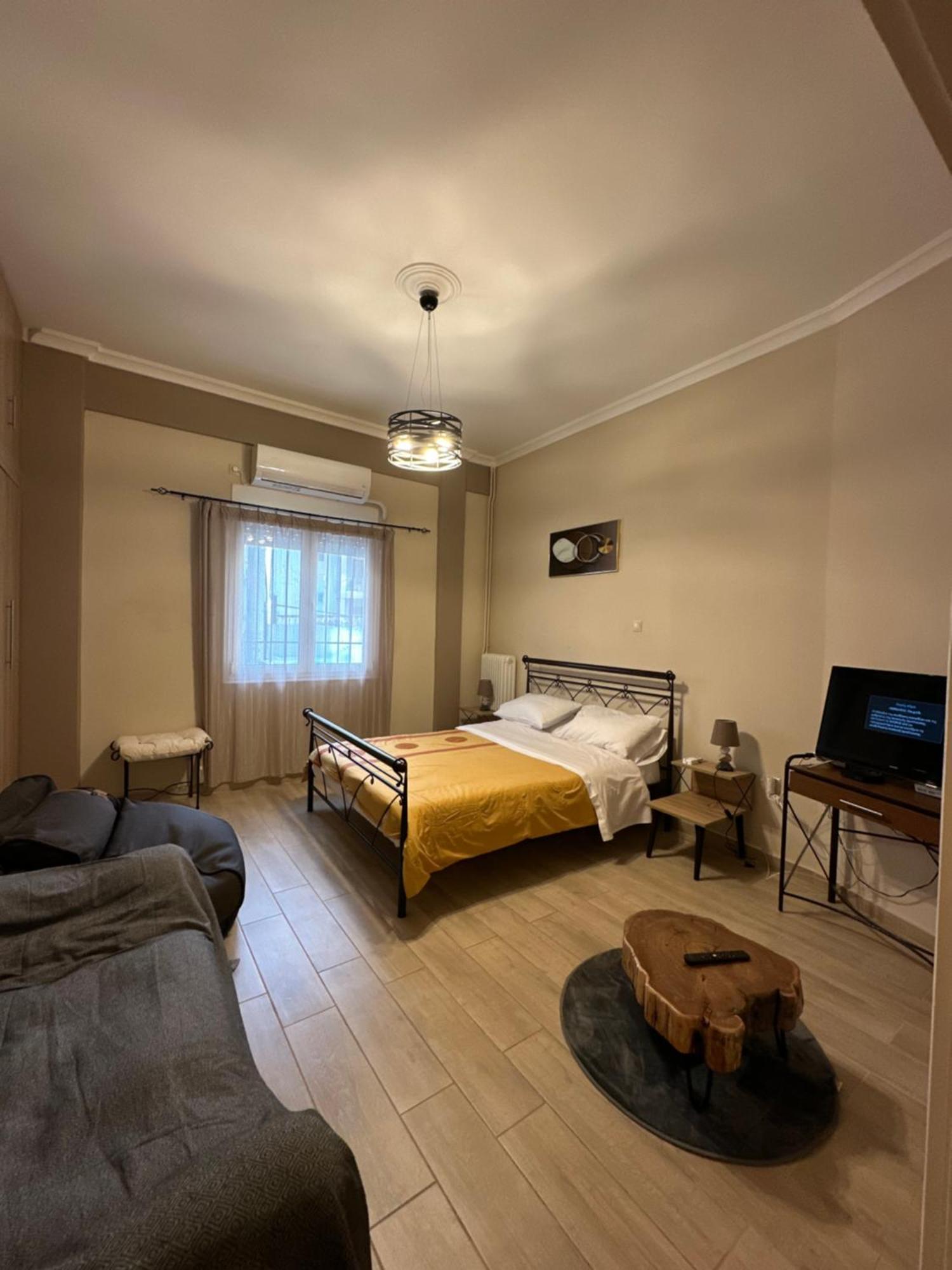 Ζεστή Φωλίτσα Στο Κέντρο. Apartment Athens Exterior photo